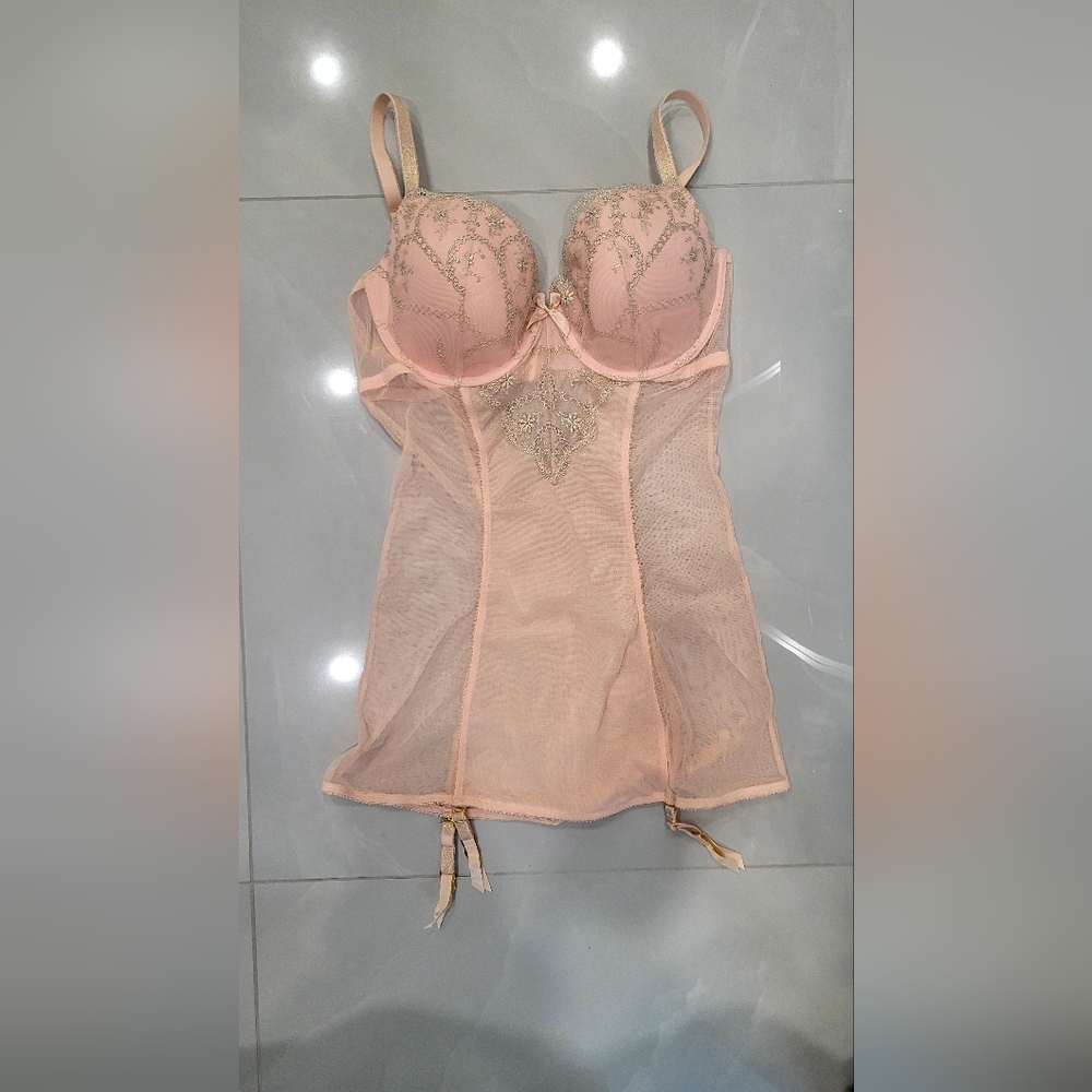 Victoria's Secret Blush Lace Chemise